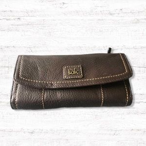 The Sak Brown Leather Wallet with colourful interior